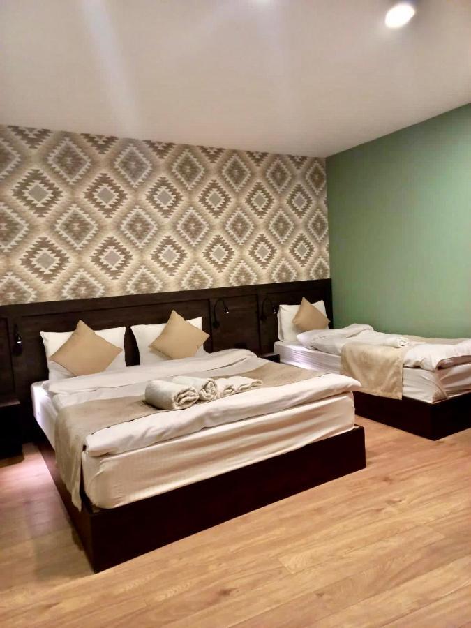 Old Town Mtatsminda Hotell Tbilisi Eksteriør bilde