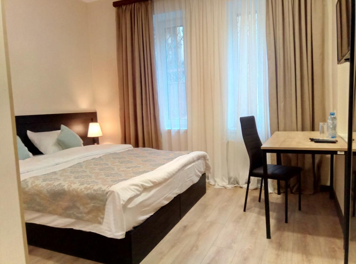 Old Town Mtatsminda Hotell Tbilisi Eksteriør bilde
